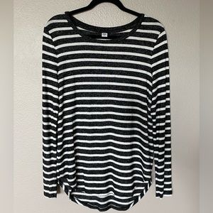 Old Navy B&W Striped Tee